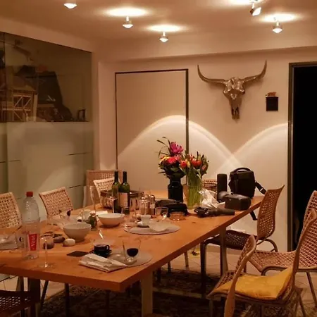 B8 - Just A Private Düsseldorf