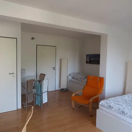 B8 - Just A Private Privat bolig