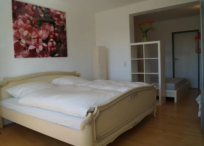 B8 - Just A Private دوسلدورف