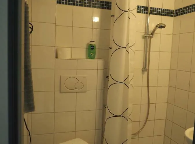 B8 - Just A Private 홈스테이 뒤셀도르프