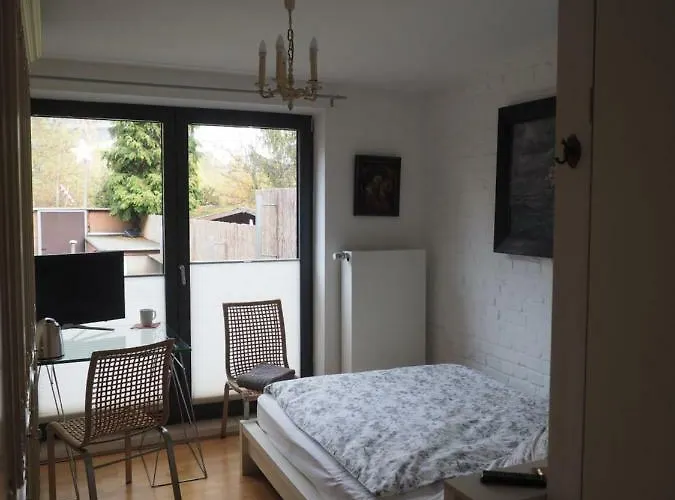 Homestay szállás B8 - Just A Private Düsseldorf