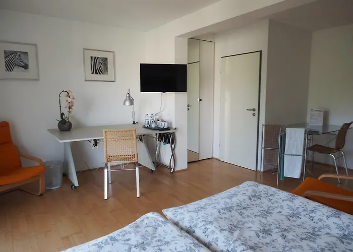 Rum i privatbostad B8 - Just A Private Accommodation