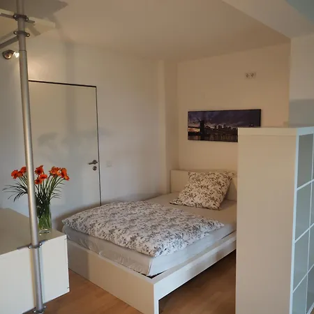 B8 - Just A Private Düsseldorf