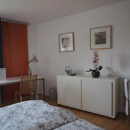 Quarto em Acomodações Particulares B8 - Just A Private *