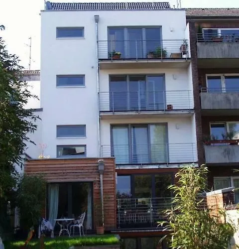 B8 - Just A Private Séjour chez l'habitant