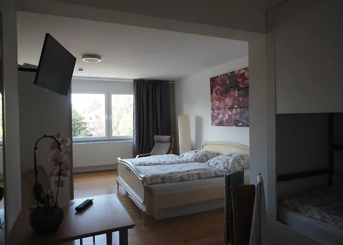 B8 - Just A Private * Düsseldorf