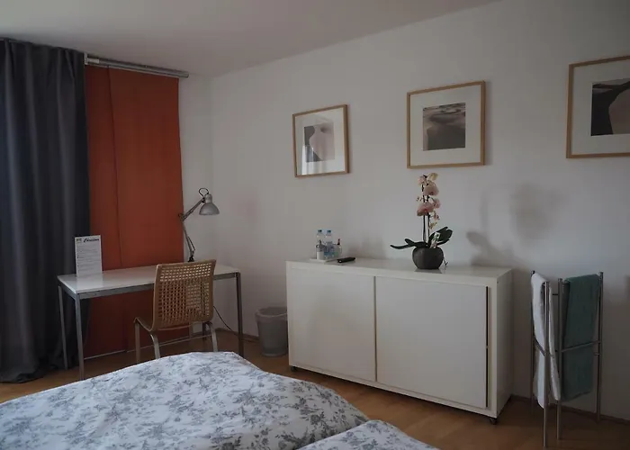 Séjour chez l'habitant B8 - Just A Private *